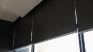 Cortina Rolo Blackout Prisma 4